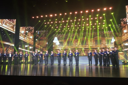 尊龙凯时集团举办职工文艺汇演