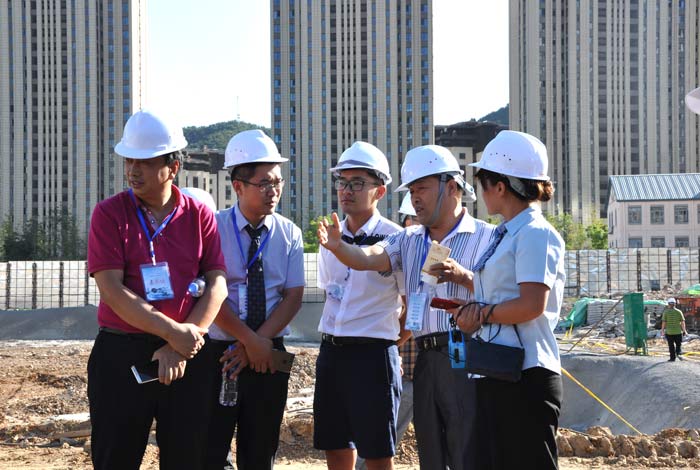 金秋送爽！尊龙凯时重装YTR300Dmax旋挖钻机大连推介会隆重召开