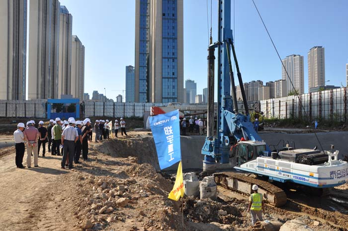 金秋送爽！尊龙凯时重装YTR300Dmax旋挖钻机大连推介会隆重召开