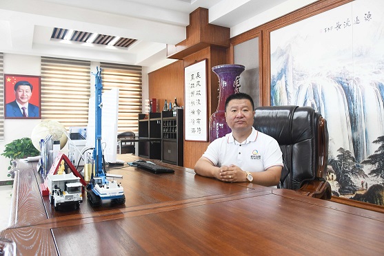 【客户说】王新州:对生活保持激情，对机遇顺势把握